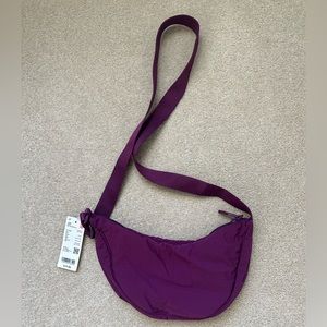 NEW Uniqlo Sling Bag